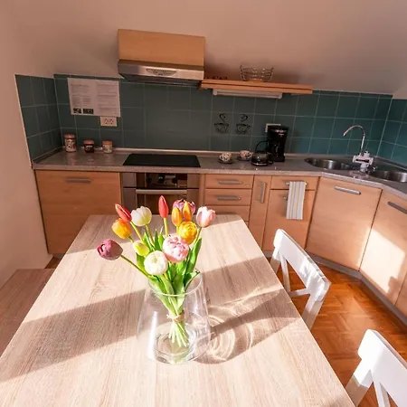 Apartament Stella *