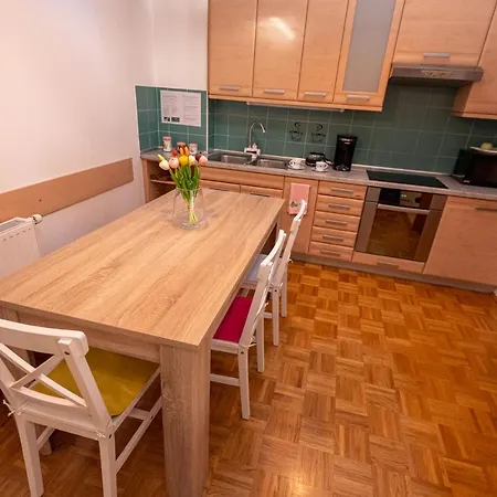 Stella * Dolenjske Toplice